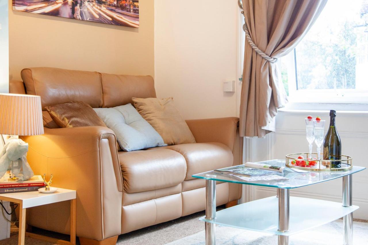 Treeside Suite By Grandeur Property Bournemouth Eksteriør billede